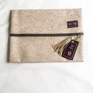 County Line Makeup Junkie bag